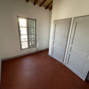 Appartement 54.3 m² - 3 Pièces - Nîmes (30000) - Photo 2
