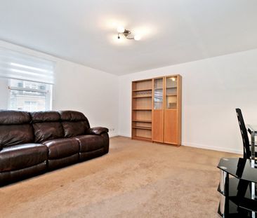 Flat D, 203 Union Grove, AB10 6TE, Aberdeen - Photo 2