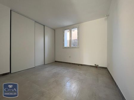 Location Appartement 2 pièces 26m² MONTFAVET 84140 - Photo 2