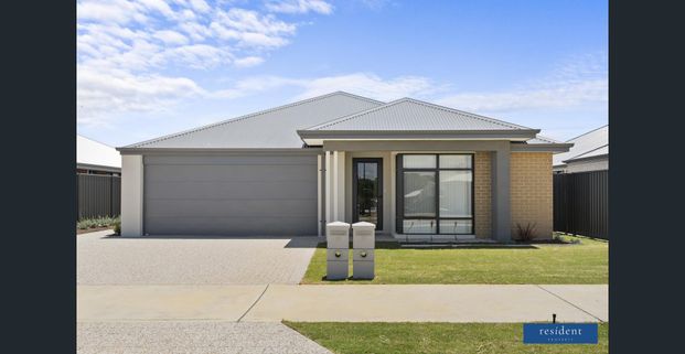 Modern Comfort, Low Maintenance Living - Photo 1