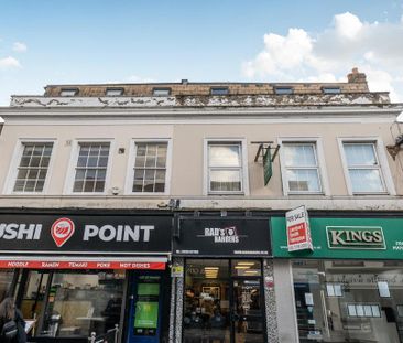 2 bedroom flat to rent - Photo 3