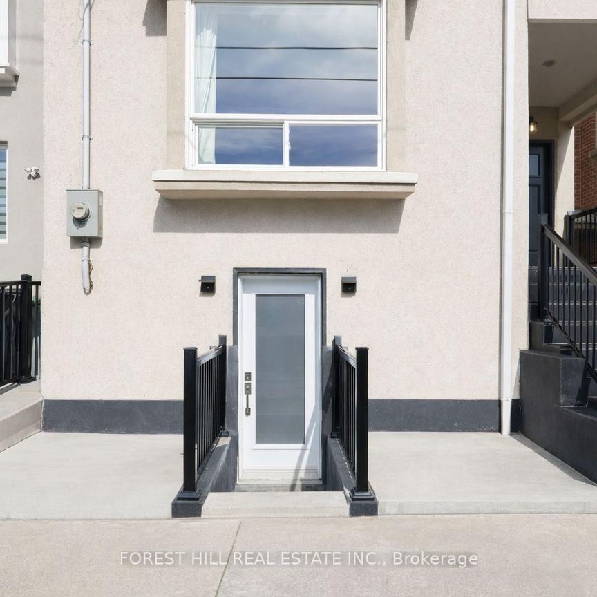 For Lease - 250 HALLAM Street Unit# Lower, Toronto, Ontario - Photo 1