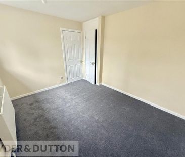 2 bedroom semi-detached house to rent - Photo 5