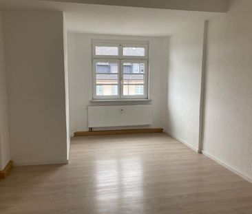 ** Dachgeschosswohnung mit moderner Einbauküch ** - Photo 5