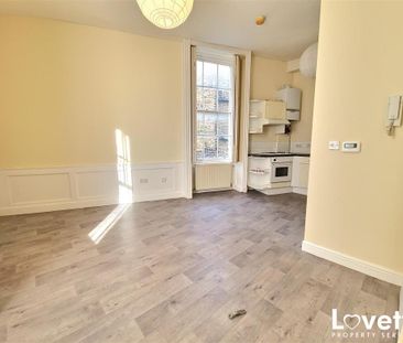 1 bedroom flat to rent - Photo 6
