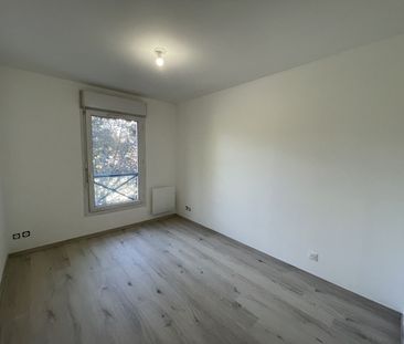 Location Appartement 2 pièces 48m² LAMBERSART 59130 - Photo 2