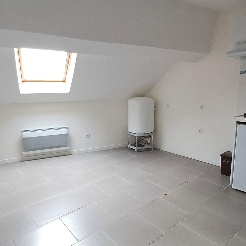 location Appartement T0 DE 17.53m² À LE PIN - Photo 1