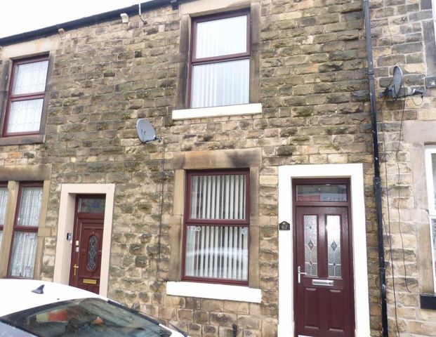 3 bedroom terraced house to rent - Photo 1