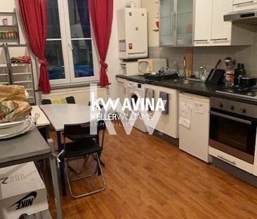 Location Appartement 5 pièces 85m² LILLE 59800 - Photo 4