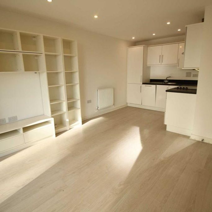 1 bedroom apartment to rent - Photo 1