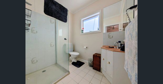 Welcome Home - Photo 1