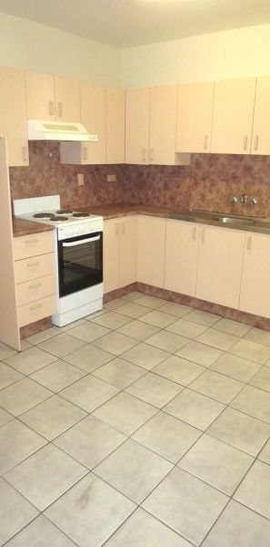 Solid 2 bedroom Air-conditioned Unit - Photo 1