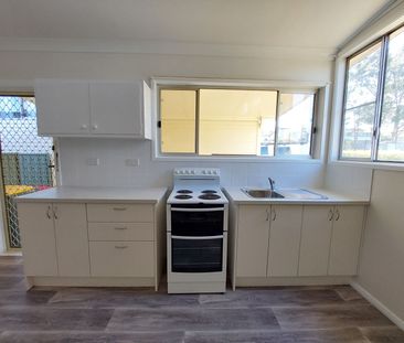 Modern 2 Bedroom Unit - Photo 4