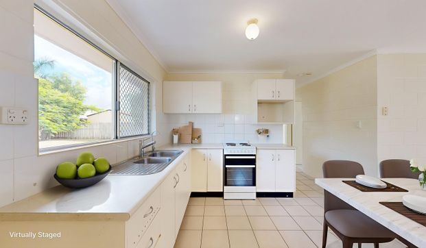 14 San Vito Crescent - Photo 1