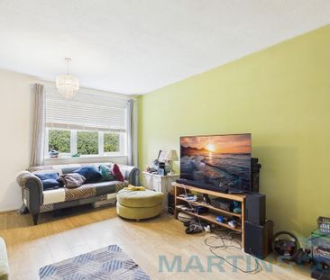 2 bedroom end of terrace house to rent - Photo 2