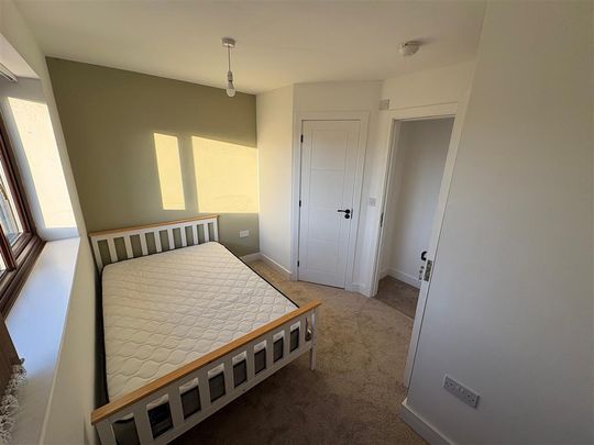 Wike Gate Road, Doncaster, Thorne - Photo 1