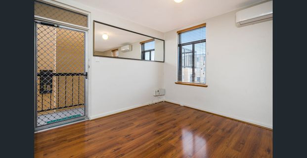 Fantastic Location!! - Photo 1