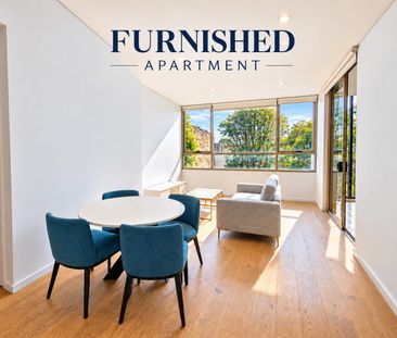 Furnished Stunning Designer Apartment In Superb Lifestyle Location - Photo 3