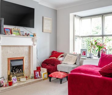 3 bedroom semi-detached house to rent - Photo 2