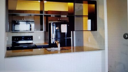 For Lease - 181 Village Green Square Unit# 611, Toronto, Ontario - Photo 4