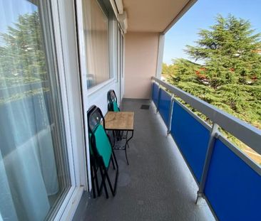 Location Appartement 2 pièces Meublé 10m² BLANQUEFORT 33290 - Photo 2