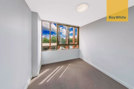 3Bedrooms, 2Bathrooms - Photo 2