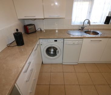Dale Flats, Dale Road, Swanland - Photo 1