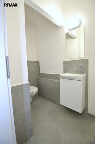 Pronájem bytu 1+1 38 m² - Fotografie 4