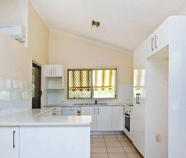 68 Yallambee Road, Jindalee QLD 4074 - House For Rent | Domain - Photo 4