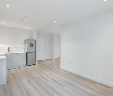 1 bedroom flat to rent - Photo 6