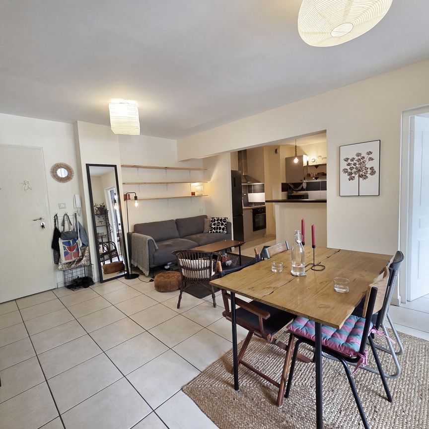 Location Appartement 3 pièces 55m² ST DENIS 97400 - Photo 1