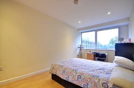 Pembroke House, 5-9 Pembroke Road, Ruislip, HA4 8NQ - Photo 2