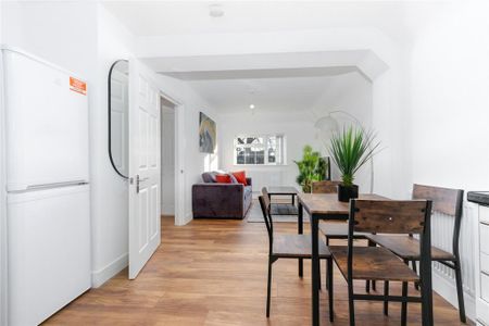 Apartment to rent - Photo 2
