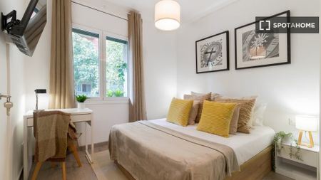 barcelona, Catalonia 08025 - Photo 5