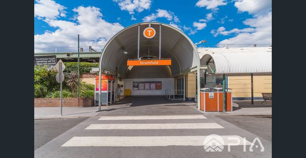 2 Bedroom Apartment For Lease Now! - Photo 1