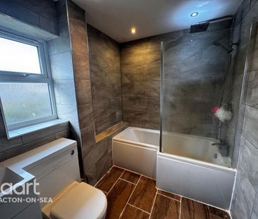 3 bedroom semi-detached house to rent - Photo 6