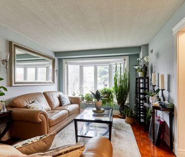For Lease - 51 Nahanni Terrace Unit# Main & Upper, Toronto, Ontario - Photo 2