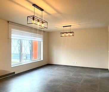 Appartement te huur - Photo 1