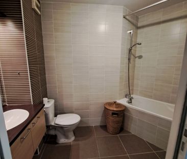 Appartement Villeneuve Les Avignon 2 pièce(s) 42.68 m2 - Terrasse -... - Photo 3