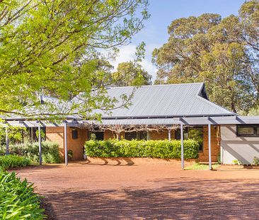 11 Edward Place, Margaret River. - Photo 1