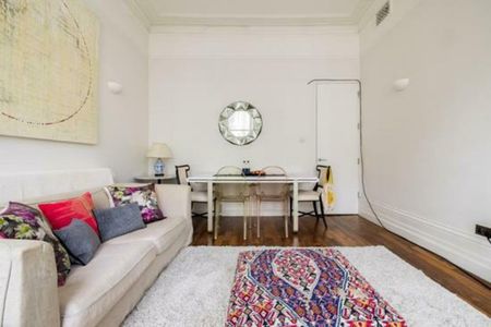 1 Bed Flat, Redcliffe Gardens, SW10 - Photo 2