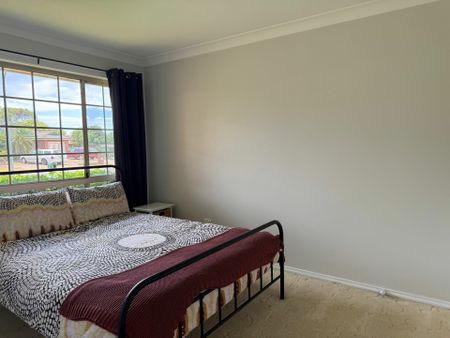 Rental in Dubbo - Close to Shops and Schools - Photo 2