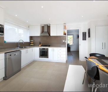 Lovely unit in Blackburn north! - Photo 3