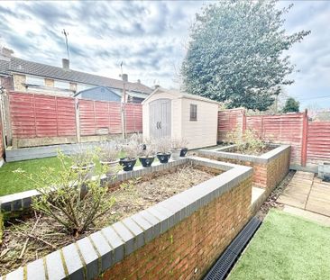 Hinkler Road, Southampton - Photo 1