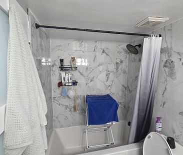 For Lease - 360 Ridelle Avenue Unit# 102, Toronto, Ontario - Photo 3