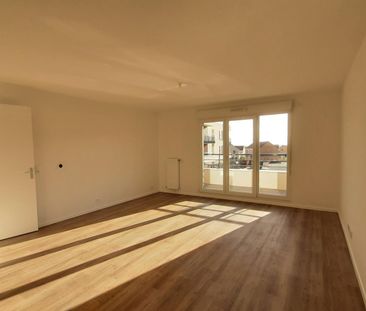 location Appartement T3 DE 65.12m² À MONTLHERY - Photo 2