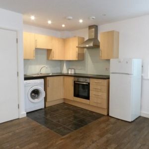 St Crispins Court, Mansfield, NG18 - Photo 3