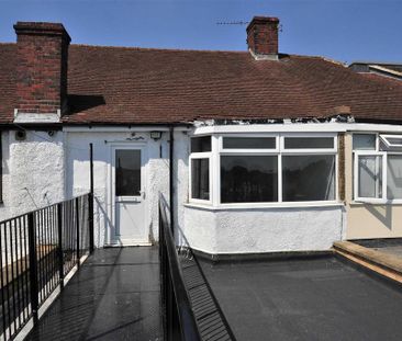 2 bedroom maisonette to rent - Photo 4
