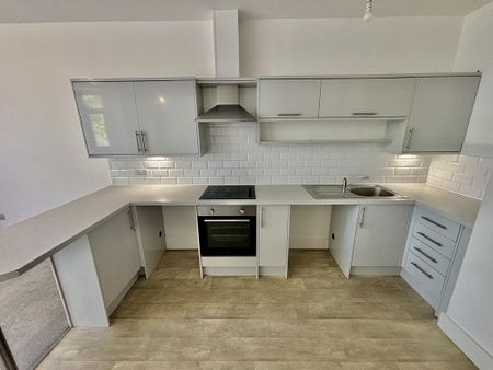 1 bedroom flat to rent - Photo 5