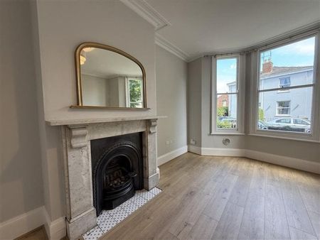 Selkirk Street, Cheltenham, GL52 - Photo 3